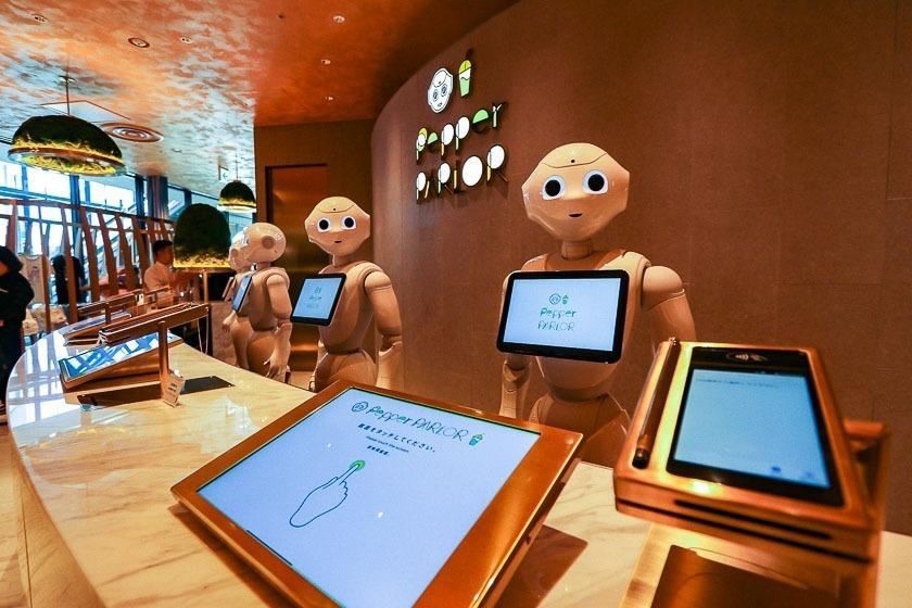 Primjena Mini računala u AI u ugostiteskoj industriji